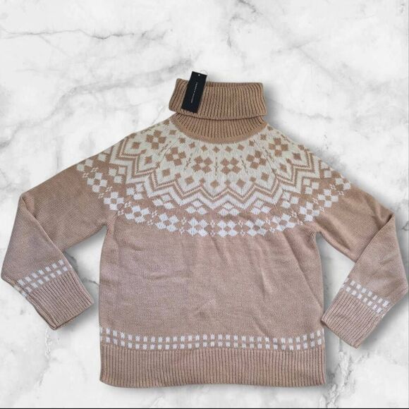 Tommy Hilfiger Size Large Turtleneck Sweater NWT - Picture 1 of 5